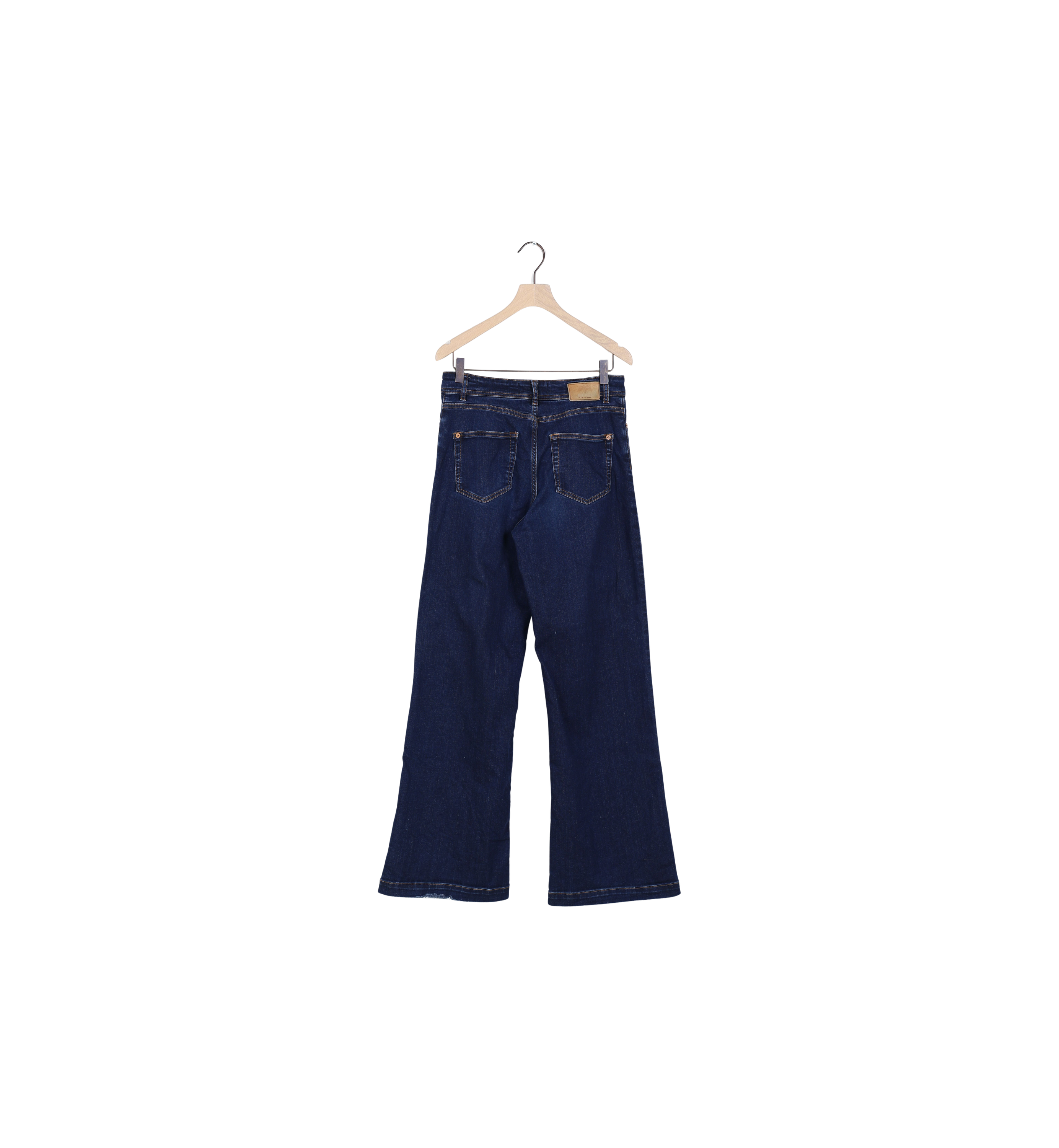 Packshot / Deep Blue / ReLoved